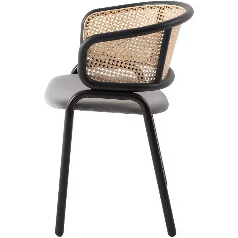 Chaise de salle à manger moderne avec structure noire