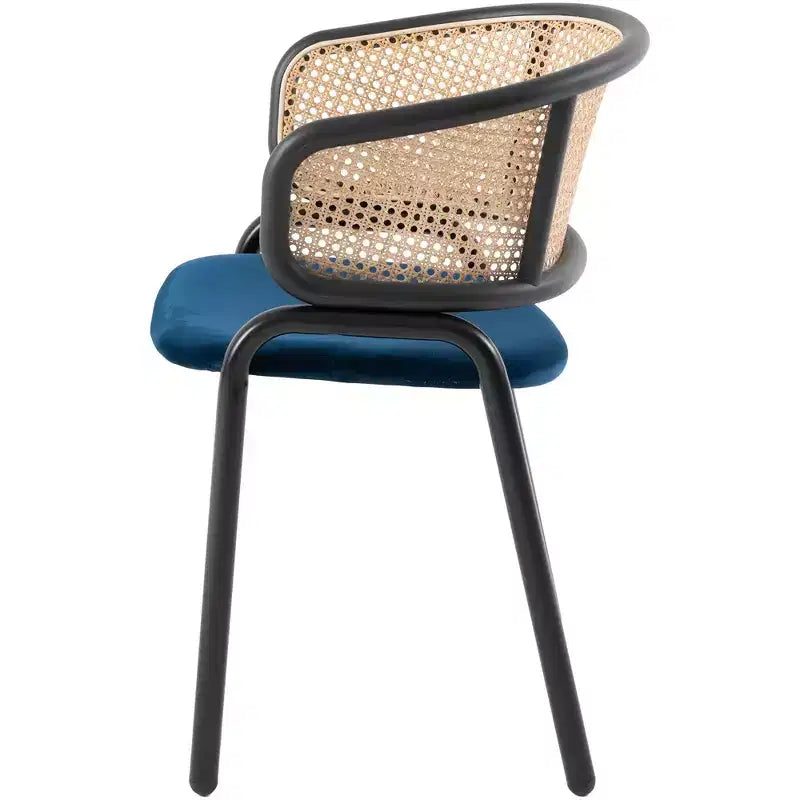 Chaise de salle à manger moderne avec structure noire