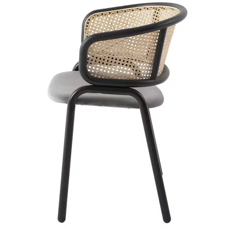 Chaise de salle à manger moderne avec structure noire