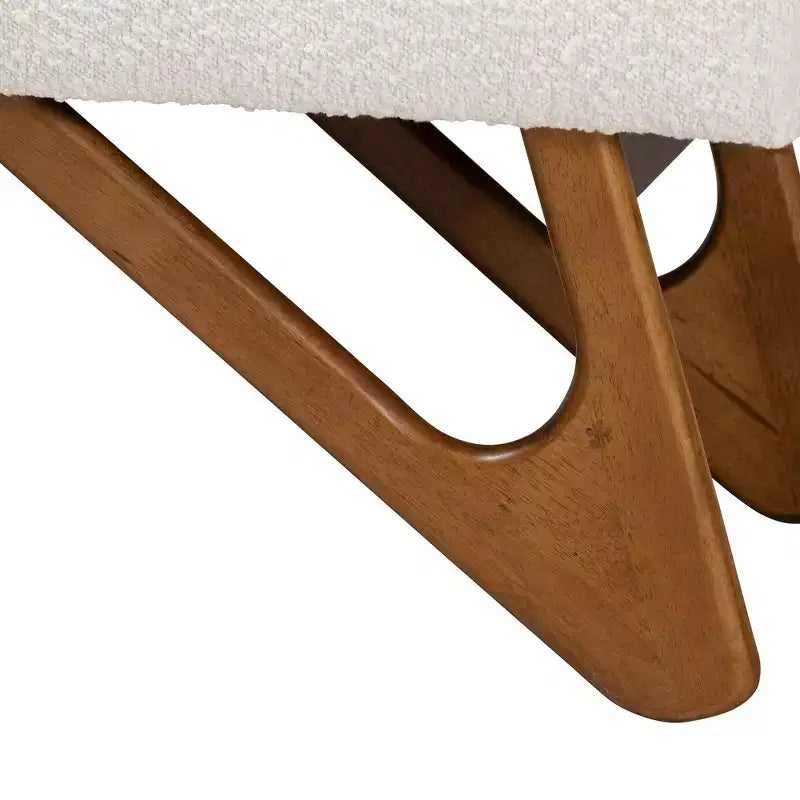 Banc Japandi en tissu bouclé crème et bois de noyer